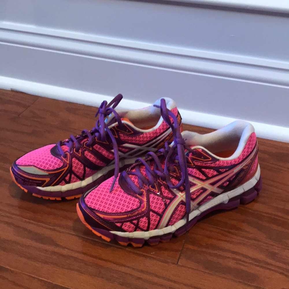 Sneakers